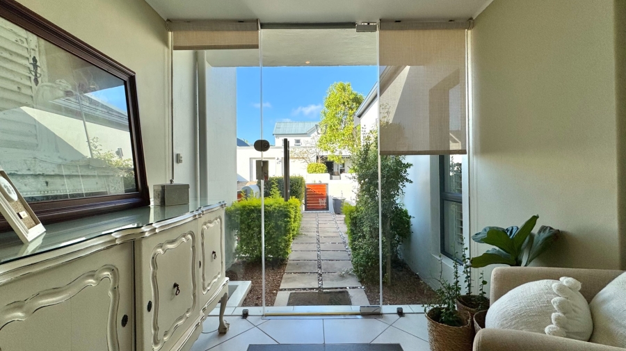 3 Bedroom Property for Sale in Schonenberg Western Cape